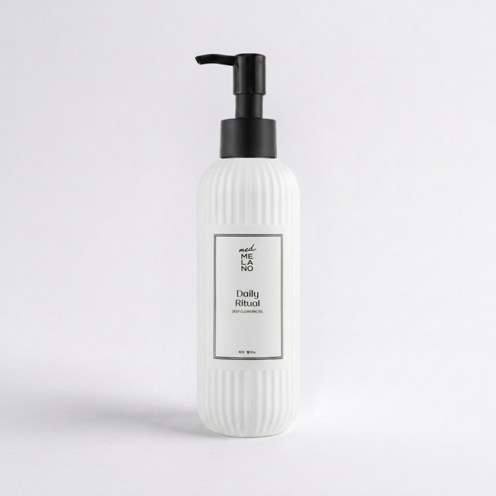 Daily Ritual — Hydrofilowy olejek do demakijażu i oczyszczania 200 ml.png